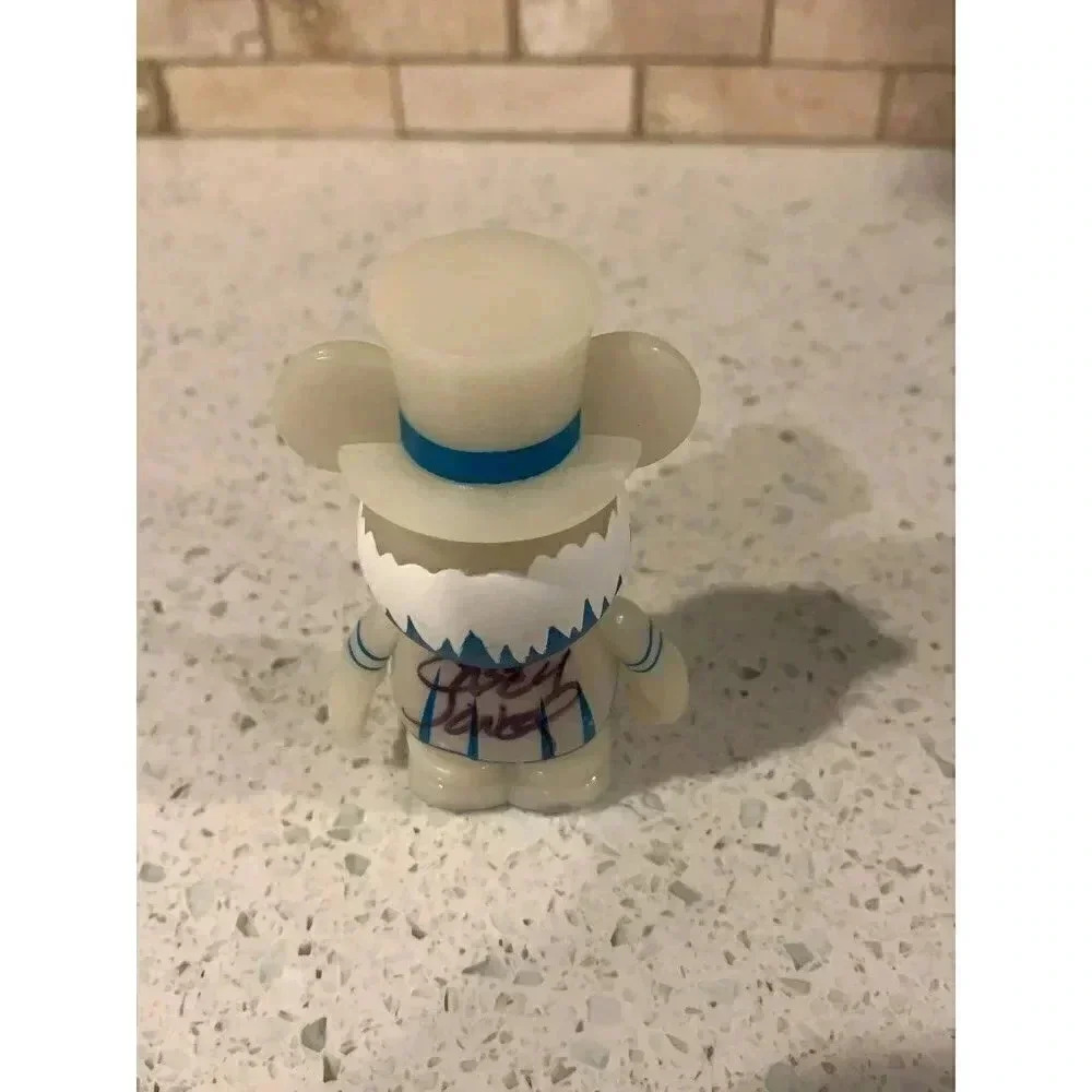 Signed DISNEY VINYLMATION 3" HAUNTED MANSION SERIES 1 HATBOX GHOST bt - Picture 3 of 7